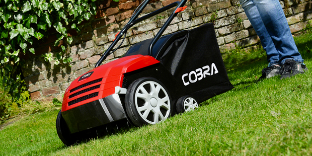 LAWN SCARIFIERS